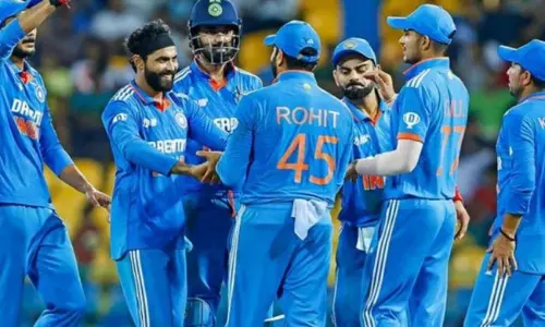 టీమిండియా పుంజుకుందా? పాత దారిలోనే వెళ్తోందా?