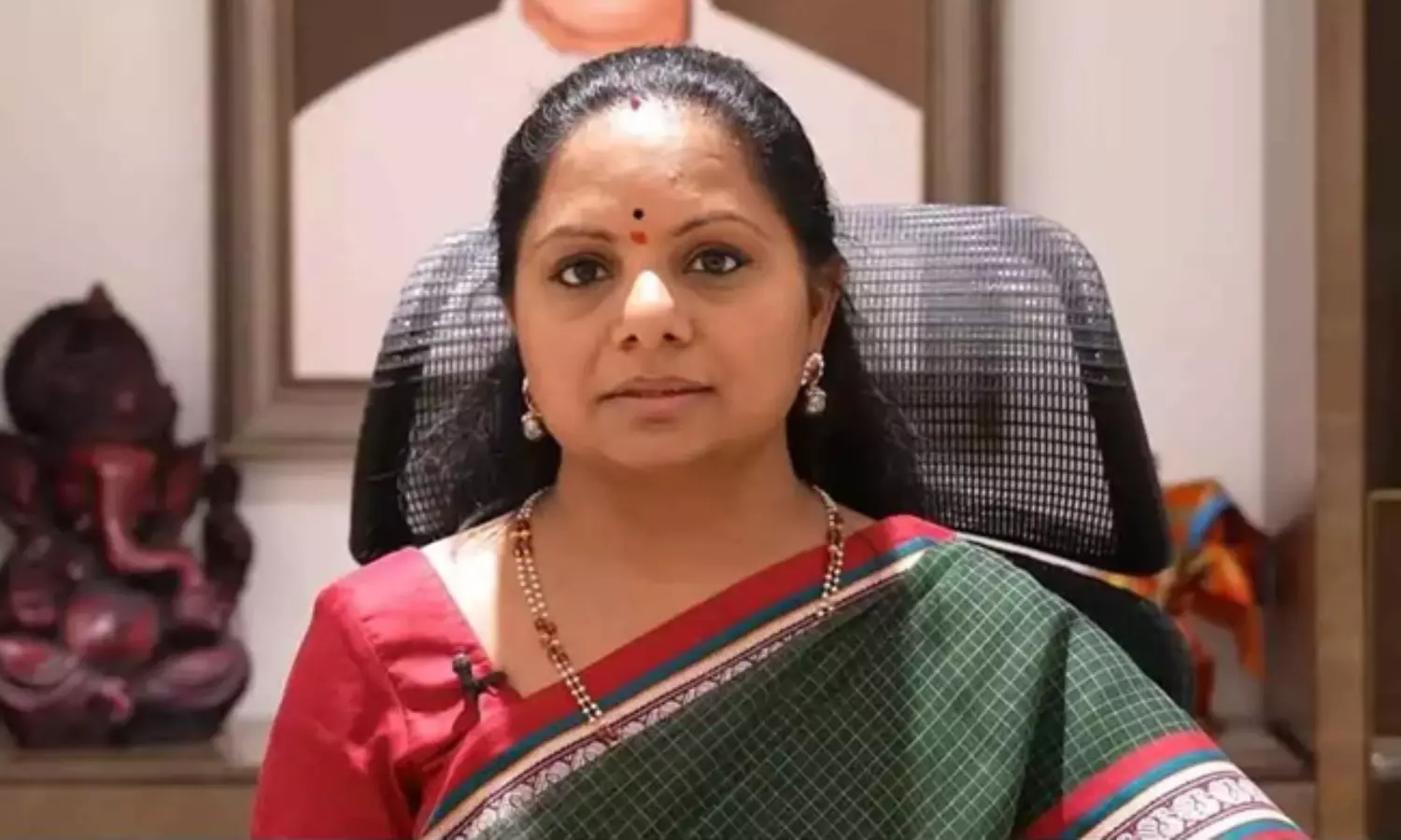 కవిత ఓవరాక్షన్ ?