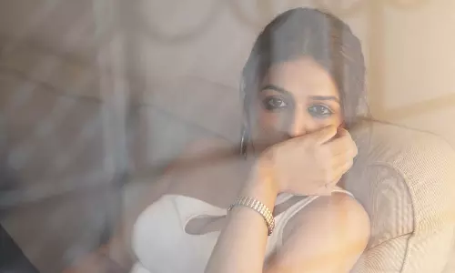 శ్రద్ధాదాస్ హై గ్లామర్ డోస్.. కనువిందుగా.. శ్రద్ధాదాస్ హై గ్లామర్ డోస్.. కనువిందుగా..