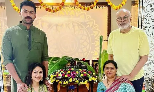 అత్త‌మామలు, భ‌ర్త‌తో లావ‌ణ్య త్రిపాఠి వినాయ‌క పూజ‌