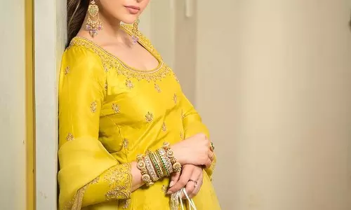 Rakul Preets Fashionable Impact, Heads Turning!