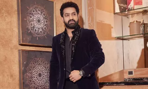 అల్ట్రా స్టైలిష్ లుక్‌లో ఎన్టీఆర్​.. కిర్రాక్!