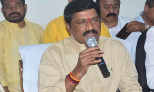 జగన్ రాకకు మోకాలడ్డుతున్న గంటా...?