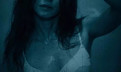 Entrancing Beauty Treat Of Kriti Kharbanda