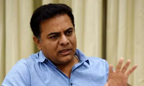 మేం తటస్థం.. బాబుపై ఎట్టకేలకు నోరిప్పిన కేటీఆర్