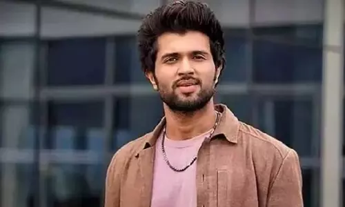 రౌడీ స్టార్ ఎన్ని సినిమాలు లైన్ లో పెట్టాడో తెలుసా?