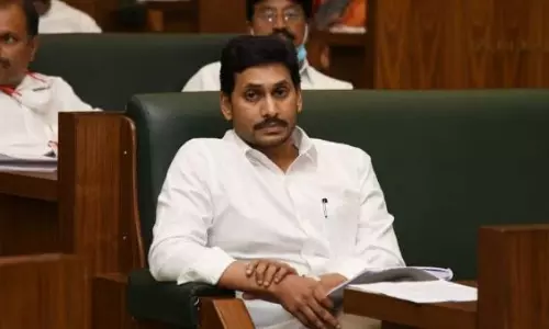 అసెంబ్లీ లో వినబడని జగన్ గొంతుక...!