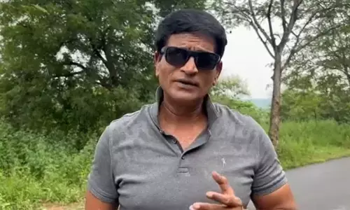 బాబు కోసం రవిబాబు... ప్రభుత్వానికి హితవు!