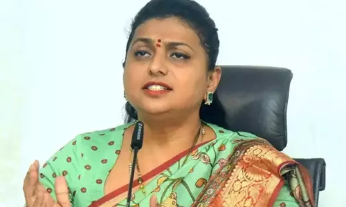 వైసీపీలో ఒంటరి రోజా  ...?