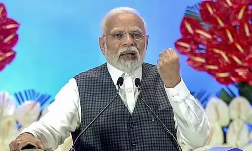 షర్మిల అరెస్టు మీద రియాక్టు అయిన మోడీ ఇప్పుడెందుకు మౌనం?