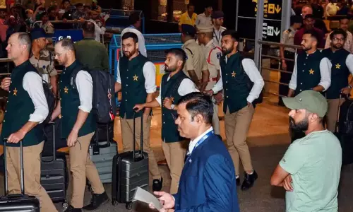 హైదరాబాద్ లో పాక్ ప్లేయర్లు... ఎంజాయ్ మామూలుగా లేదుగా!