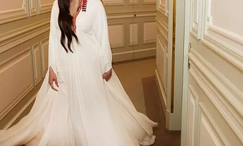 Sonam Kapoor shines as a diva in a glamorous white gown