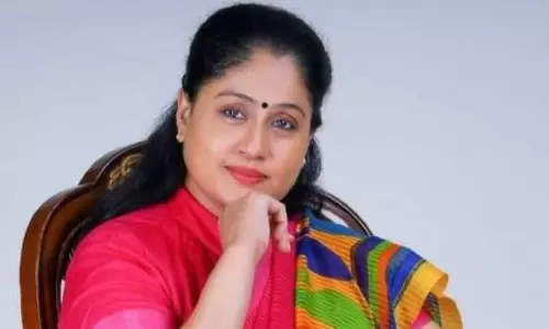 ఊహాగాణాలకు ఇచ్చిపడేసిన రాములమ్మ... ఒక్క ట్వీట్ తో క్లారిటీ!