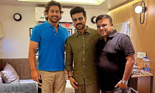 వావ్.. మరోసారి కలిసి వర్క్ చేయబోతున్న చరణ్ ధోని!