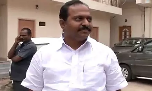 పులి లాంటి రెడ్డి గారు సైకిల్ దిగేస్తున్నారు...!