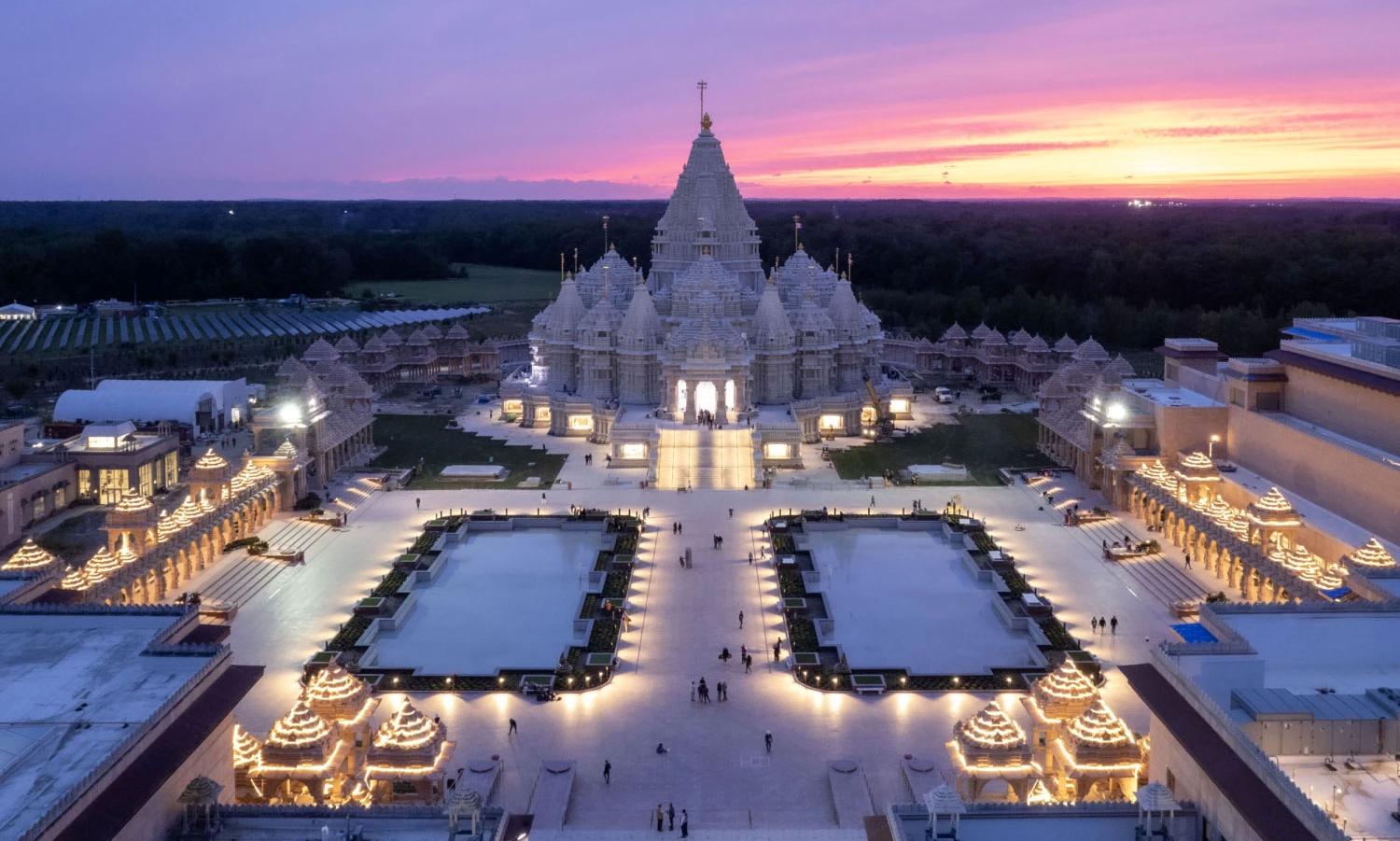 Biggest Hindu Temple In US Runs Into Massive Allegations? | Biggest ...