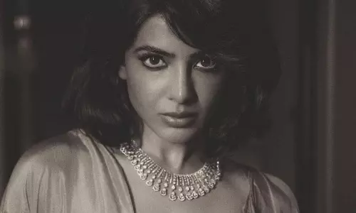 Sam Stares Into Your Soul With Her Arresting Eyes!