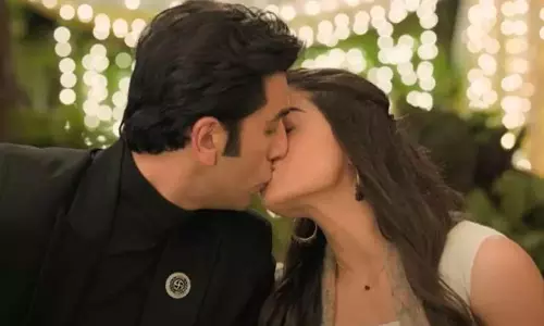 Ammayi Video Song: A Sandeep Vanga Mark Love Story!