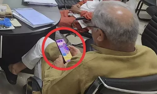 CM Says Candy Crush Is Favourite Game, Amid Criticism!