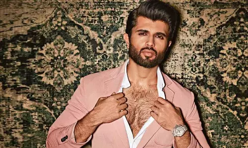 VD To Become A Gangster In Dil Rajus Project!