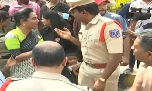 MLA Sridevi Becomes Calm With Telangana Police Warning!