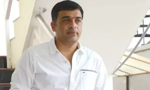 రిస్క్ తీసుకోవడానికి ఇష్టపడని దిల్ రాజు