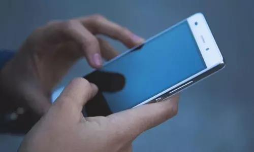 మీ మొబైల్ కు ఈ-చలానా వచ్చిందా? బీకేర్ ఫుల్