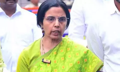 తెలంగాణా పగ్గాలు భువనేశ్వరికి...?