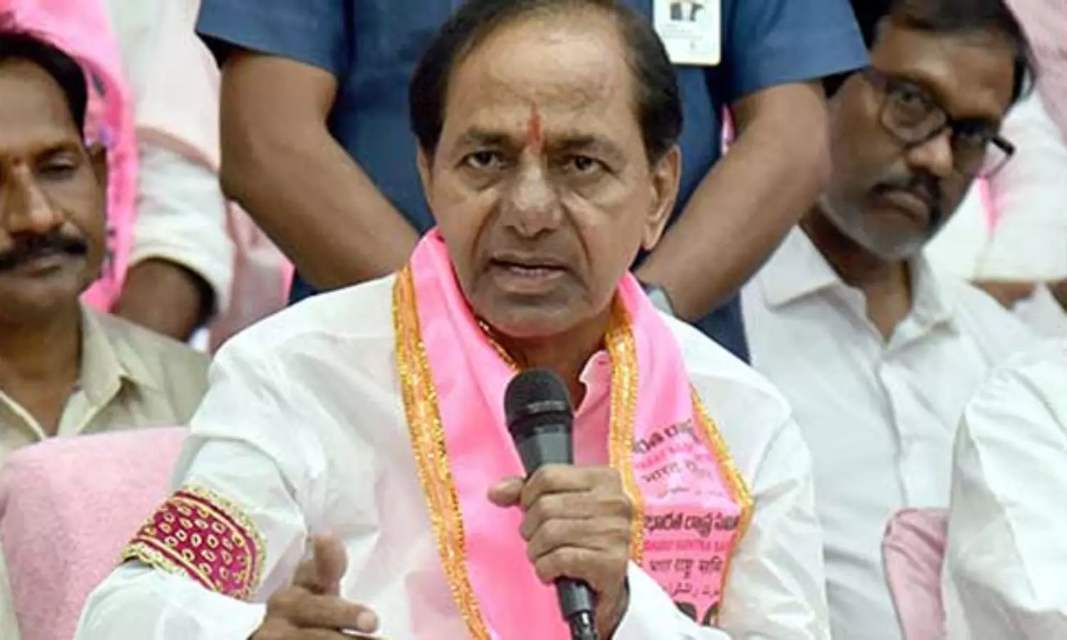 అప్పుడు నేనేమీ చేయలేను ఇదేం మాట కేసీఆర్?