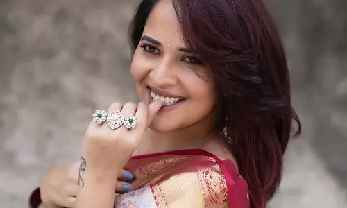 Anasuyas Mesmerizing Avatar - The Traditinal of Style