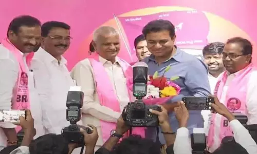 బీఆర్‌ఎస్‌ లోకి కీలక టీడీపీ నేత!