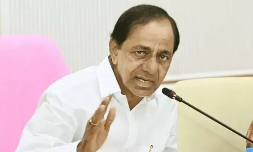 సిట్టింగులు చేజారినా బేఫిక‌ర్‌.. కేసీఆర్ వ్యూహ‌మేంటి?