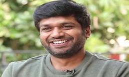 శీలీల గ్లామర్ .. వారికి అనిల్ రావిపూడి స్ట్రాంగ్ కౌంటర్ | Sreeleela's ...
