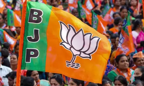 బీజేపీ చేసుకున్న పాపం ఏంటి?  ఒక్క‌రూ చేర‌ట్లేదే!!