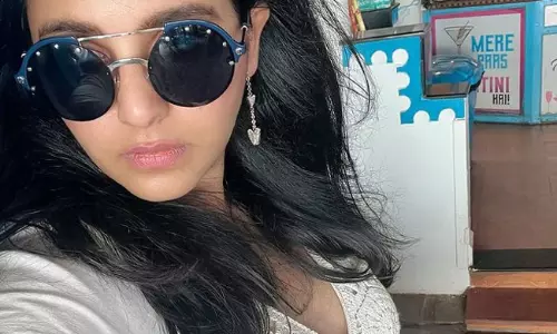 అంజలి.. టాప్ సెల్ఫీలో గ్లామర్ మ్యాజిక్