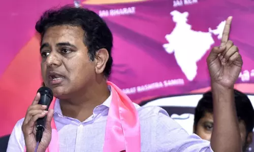 ఖమ్మంలో నేతలు తగ్గారు.. సీట్లు పెరుగుతాయి.. కేటీఆర్ లెక్క