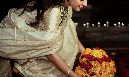 Vaishnavi Chaitanyas Stunning Bathukamma Attire