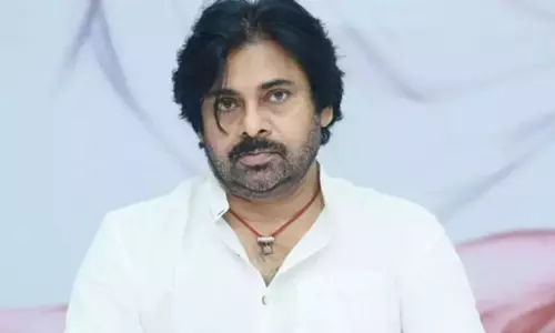ఫుల్ రిలాక్స్ మూడ్ లో జనసేనాని...మ్యాటరేంటి...?