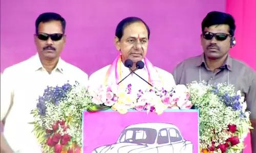 కేసీఆర్  దమ్మేంటో నువ్వు చూడాల్నా.. నేను చూడాల్నా..?