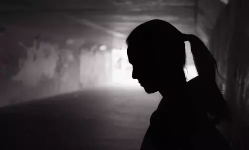 బంగ్లాదేశ్  లో భర్త... భారత ప్రియుడి కోసం బోర్డర్  దాటింది!