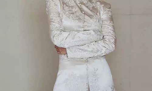 Beautiful Display Of Bhumi Pednekar With Teasing Poses!