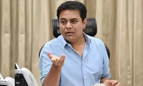 కేటీయార్ బ్లఫ్ చేస్తున్నారా ?