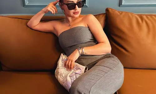 Avneet Kaur Dazzling Clicks Avneet Kaur Dazzling Clicks