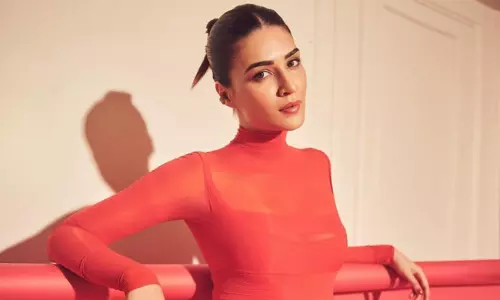 Scarlet Elegance: Kriti Sanons Red Mulger Dress