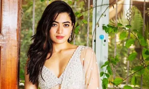 Noted Stars Shows Their Support To Rashmika!