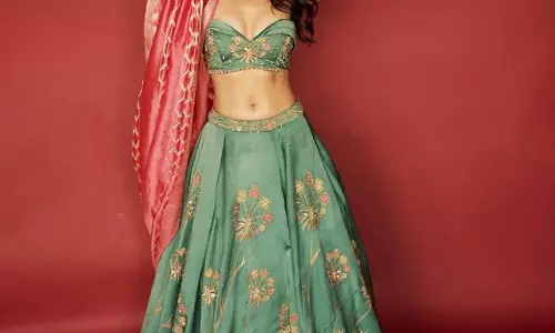 Kritika Kamras Diwali Elegance: Stunning Diva