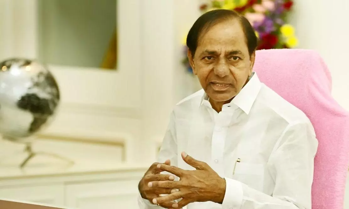 కేసీయార్ పూర్వీకుల గ్రామస్తుల మద్దతు ఎవరికంటే....?