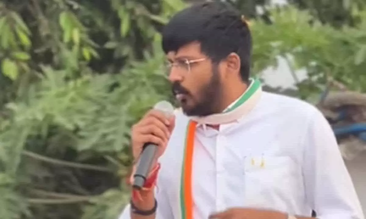 బాగా హుషారు... రోజులో  48 గంటల కరెంట్‌  హామీ!