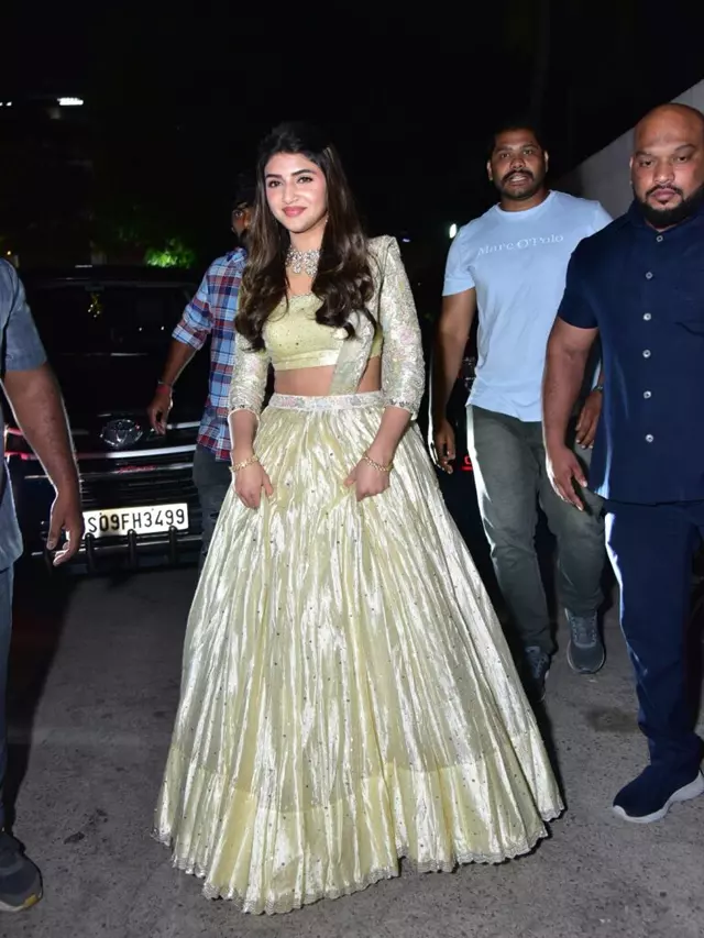 Sreeleelas Grace in Cream: A Stunning Half Saree Affair