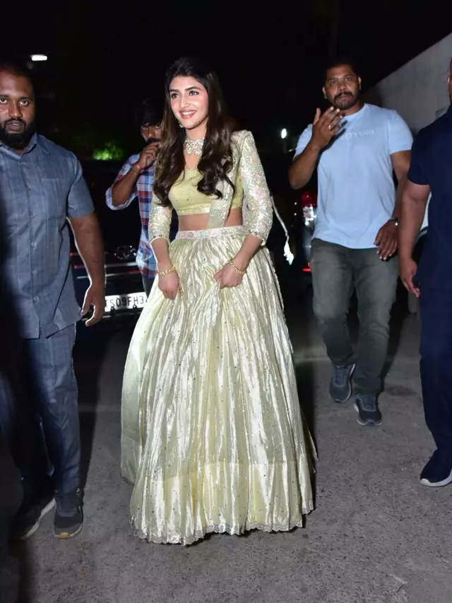 Sreeleelas Grace in Cream: A Stunning Half Saree Affair